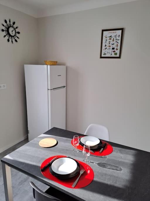 Agreable T2 Classe 3 Etoiles, Refait A Neuf, Dans Quartier Calme Rodez Exterior photo